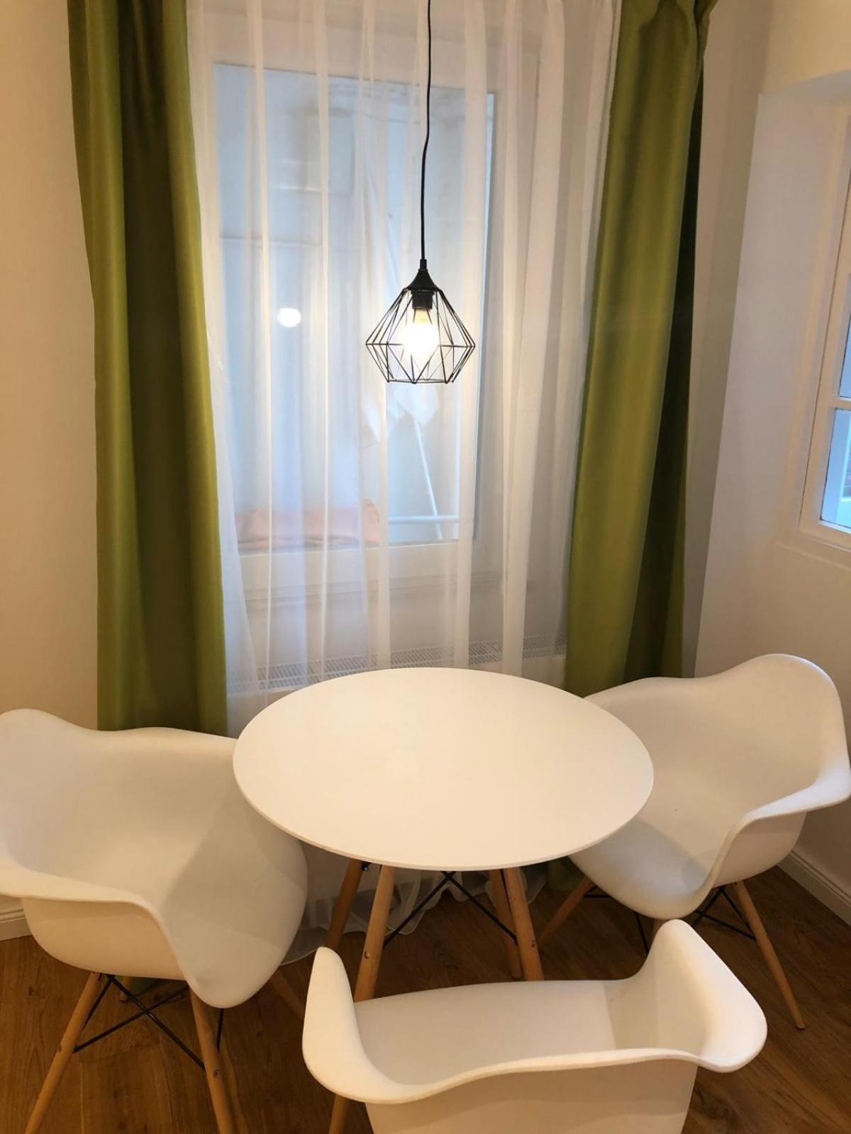 Eine Kleine Gemuetliche Wohnung ハンブルク エクステリア 写真
