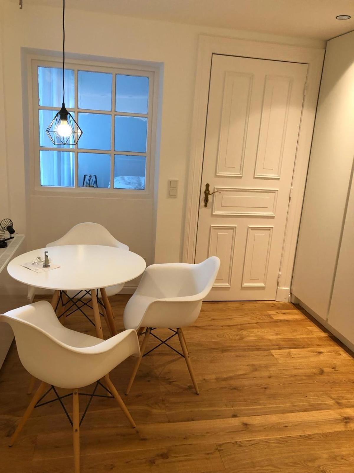 Eine Kleine Gemuetliche Wohnung ハンブルク エクステリア 写真