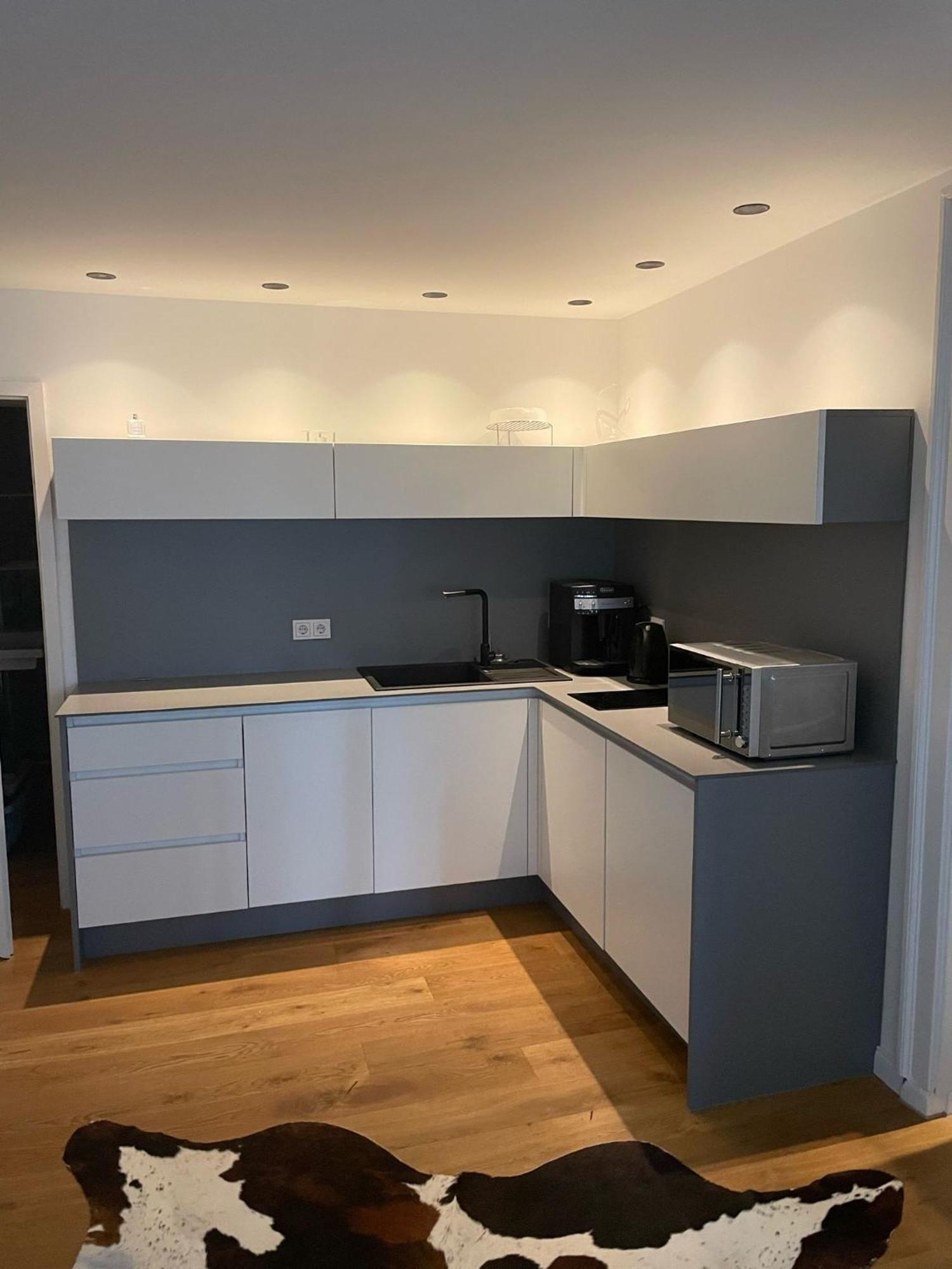 Eine Kleine Gemuetliche Wohnung ハンブルク エクステリア 写真